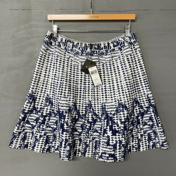 BCBGMaxazria New With Tags White‎ and Blue Stretchy Skirt Large - Picture 1 of 4